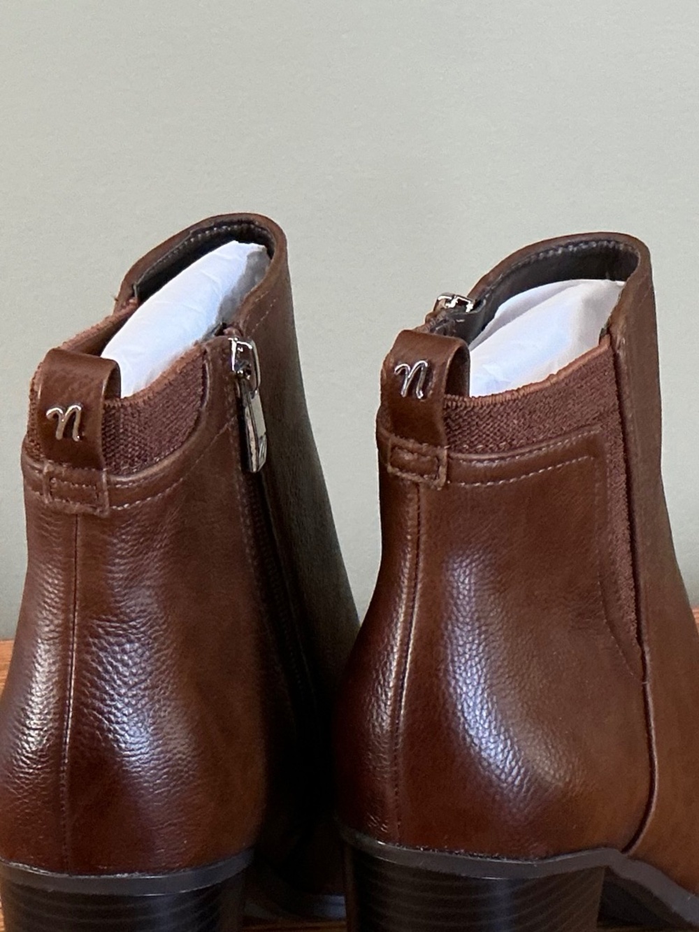 NEW Naturalizer Ankle Boots Style Jodi Zip Side Brown 10M - Picture 9 of 16